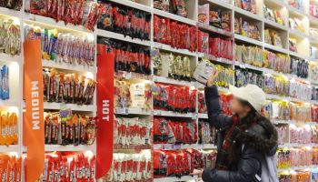 “신라면·불닭 좋아요” 라면 판매 늘어나자 신난 중국, 왜?