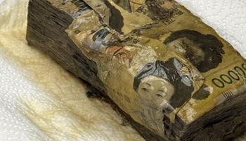 지난해 폐기된 화폐 쌓으면 에베레스트산 17배·길이는 지구 한바퀴