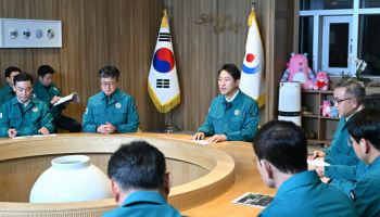 오세훈, 시내버스 파업 긴급 대책회의…“시민 일상보다 앞설 이해관계 없다”
