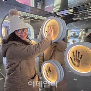 면세점이 이렇게 ‘힙’ 했나…확 바뀐 롯데免 스타에비뉴[르포]