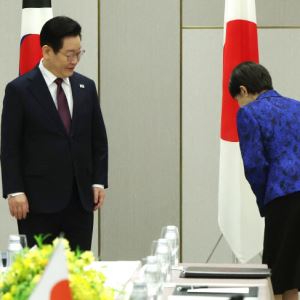 “다카이치는 90도 인사하던데”…중국, 한·일 회담 ‘온도차’ 지적