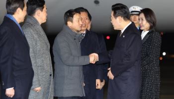 李대통령, 일본 방문 마치고 서울공항 도착