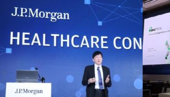 삼성바이오 "CDMO"·셀트리온 "신약 개발"...K바이오 투톱 청사진