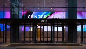 신세계 vs 이지스운용, 센터필드 매각 둘러싼 갈등 '고조'