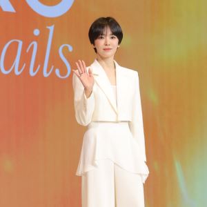 송혜교, 숏컷도 찰떡                                                                                                                                                                                     