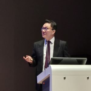 케어젠 'CG-P5' 1상 마침표…신약개발사 전환 시험대