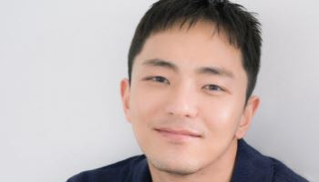 박천휴 "올해 들뜨지 않고 담담하게 창작 활동 이어갈 것"[문화대상 영광의 얼굴들]