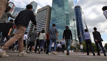 ‘1조 주식부자’ 주인공 누구?…재벌급 주식부자 탄생