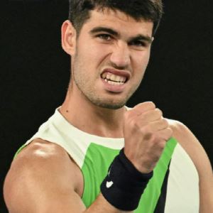 테니스 세계 1위 알카라스·사발렌카, 호주오픈 2회전 안착