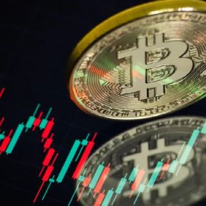 美·EU 갈등 고조에 대규모 청산…비트코인 9만2000달러 `털썩`