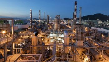 흔들리는 석화 공룡들…업계 덮친 어닝쇼크 공포