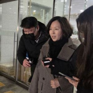 `공천헌금 1억` 누가 받았나…강선우, 오늘 첫 소환