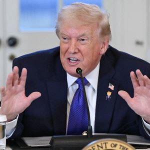 “그린란드 사태로 관세 리스크 재점화…아시아 증시 ‘안전지대’ 부각”