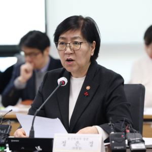 “2037년 의사 2530~4800명 부족”…의대 증원 매년 최대 840명 되나(종합)