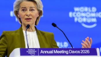 EU수장 "유럽, 그린란드 대규모 투자…트럼프 추가 관세는 '실수'"