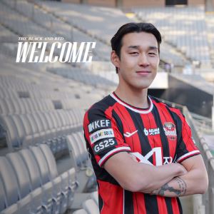 '국대 공격수' 송민규, FC서울 유니폼 입는다...김기동 감독과 재회
