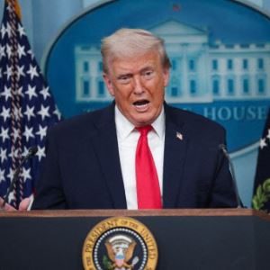 그린란드 병합·AI 패권 선언…다보스포럼 흔드는 트럼프