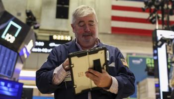 트럼프 그린란드 관세 철회에 美증시 반등…엔비디아 3%↑