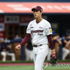 안우진의 시간이 다시 흘러간다.."전반기 내 복귀가 목표"