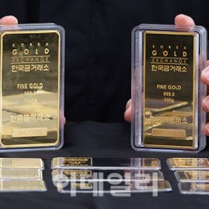 골드바도 3주새 700억 팔려…지정학적 갈등이 금값 상승 부채질