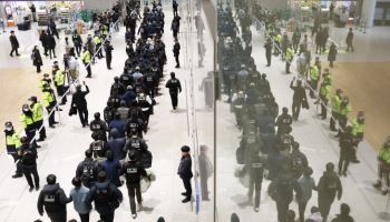 `역대 최대` 캄보디아 송환 범죄자들, 줄줄이 구속영장