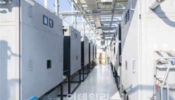 매립지 가스로 항공유 만든다…국내 첫 100kg급 SAF 실증