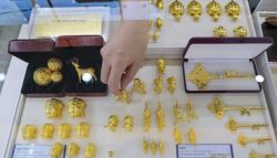 “금 사고 싶은데…” 800만원 짜리 금반지 들고 도망간 10대