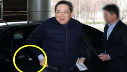 “또 품절될까”…‘완판남' 이재용 회장 차 안 포착된 ‘음료' 정체