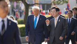 '핵우산' 빠진 美 국방전략, '재래식' 강조한 李…북핵 위협 인식 논란