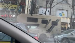 대치동 학원가 '캠핑카' 등장...'라이딩 끝판왕' 떴다