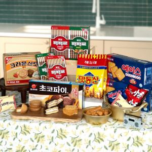 옛날과자·단종 라면 재출시…식품업계에 부는 ‘근본이즘’ 바람