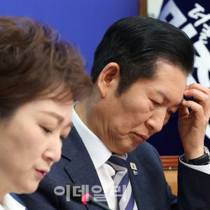 [포토]강득구-이언주-황명선, '공개 최고위서 조국혁신당 합당 제안 비판'                                                                                                                         