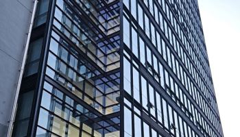 "카페 넘어 업무단지로" 성수역 일대 오피스 공급 '봇물'