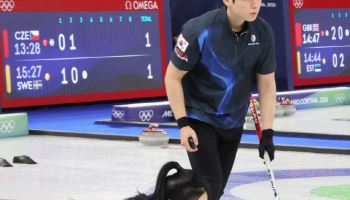 컬링 김선영-정영석, 영국에 패... 첫 승 또다시 무산