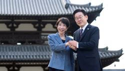 일본 좋아요 한국인 최고치...74%는 트럼프 나빠요
