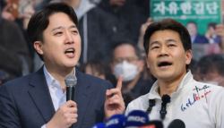 털리고 딴말 말고...이준석-전한길, '1대 4'로 붙는다