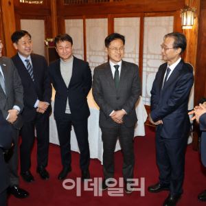 [포토]고위당정협의회 앞서 환담                                                                                                                                                                          