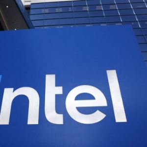 반도체 공급부족 CPU로 번져…인텔·AMD, 中시장 공급 지연