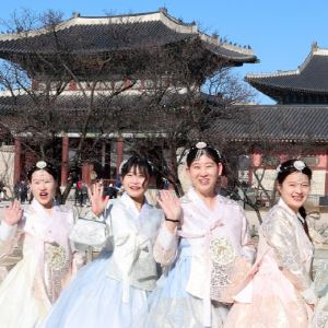 中 춘제 최대 해외여행지가 된 한국..."9일간 유커 25만명 찾을 듯"