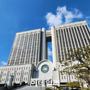 '양평 고속도로 종점 변경' 국토부 서기관 첫 재판서 "혐의 부인"