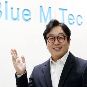 "국내 도매상서 글로벌 의약품 유통 디지털 혁신 퍼스트무버 도약"[블루엠텍 대해부①]