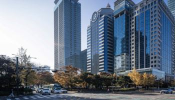 코람코 '여의도 하나증권빌딩' 매각 본격화…용적률 1200% 개발 가능