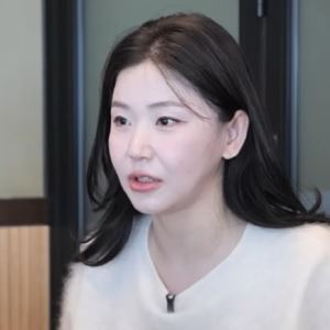 탈북녀가 폭로한 北 '기쁨조' 실태…"집에서 불법 시술"