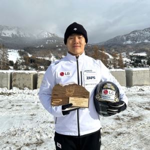 스켈레톤 정승기, 1·2차 주행서 공동 8위...메달권 진입 난항