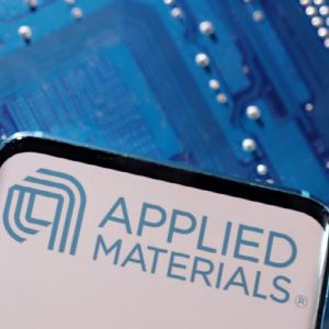 삼전·하이닉스 또 오르나…美반도체 장비 어플라이드, 매출 전망 ‘깜짝 상향’
