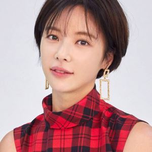 '43억 횡령' 황정음, 부동산 가압류 당했다…전 소속사 "법원 결정 존중"[공식]