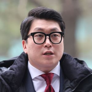 '강선우 또다른 후원의혹' 관련 고발인 조사…진성준도 고발당해
