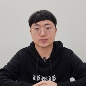 “눈엣가시였다” “성과 내면 미움?”…‘충주맨’ 김선태 사표 두고 논란