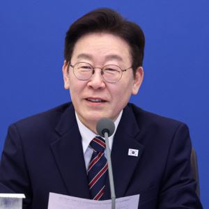 이재명 대통령 지지율 56.5%… 3주 연속 상승