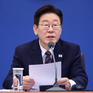 집값 안정·외교 다변화 고삐…李대통령 '체감 성과' 승부수